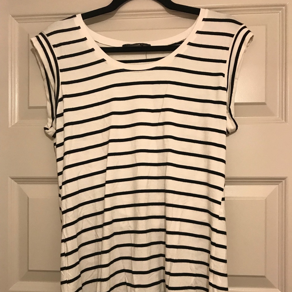 BCBG striped tunic, size M